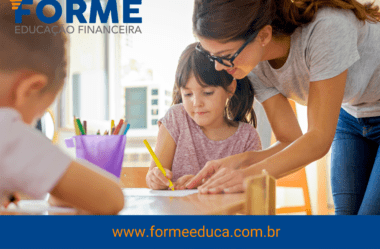 3 motivos para o aumento na demanda por educadores financeiros no Brasil