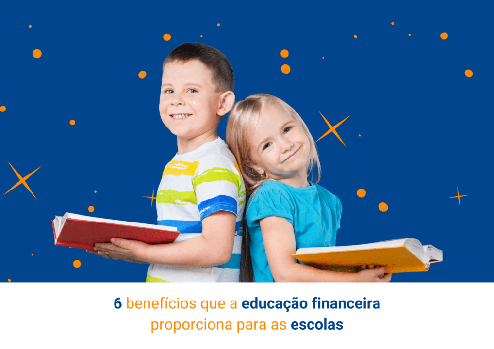 duas crianças com livros na mão